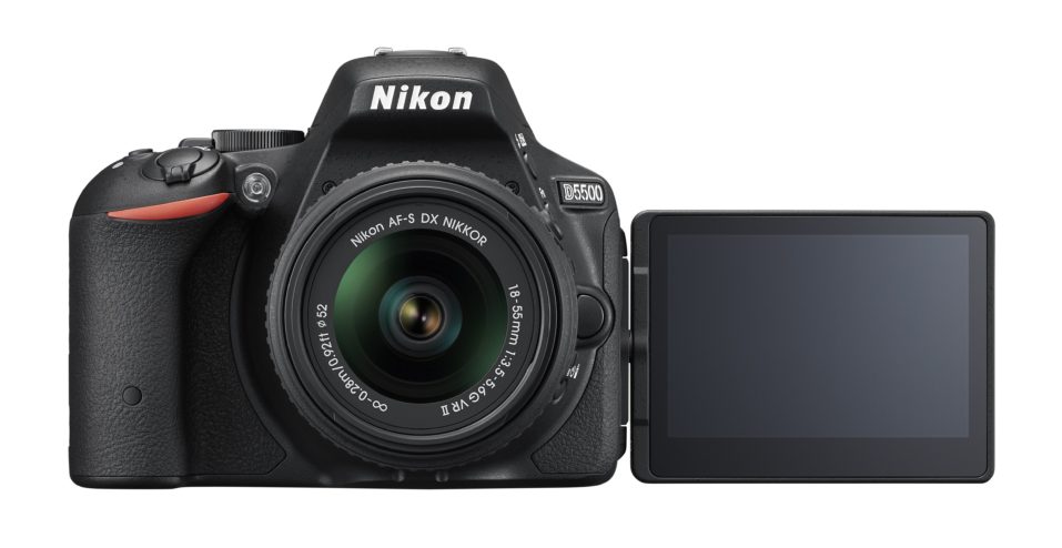 Nuova Nikon d5500 - vista frontale